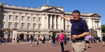Car Tours and Walking Tours of London with London Private Tours 11